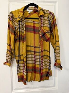 Motherhood MATERNITY MUSTARD YELLOW Plaid Button-Down Shirt
